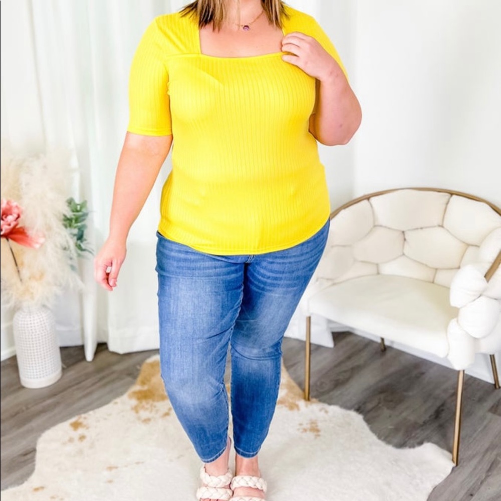 White Birch - Ribbed Knit Short Sleeve Square Neck Top - 1X - Yellow